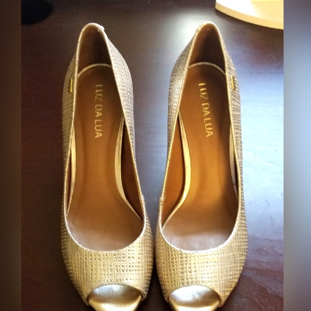 Gold heels